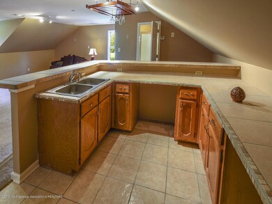 420schaeffer_wet_bar_kitchen2_bonus_rm