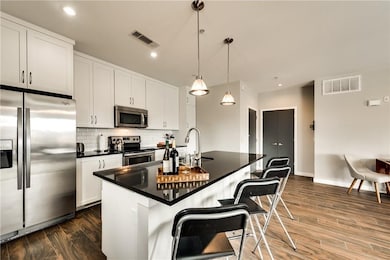 Shelby Residences unit 301, Dallas, TX 75206 - photo 6