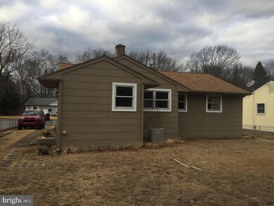 433 Locust Ave, Lindenwold, NJ 08021 - photo 2