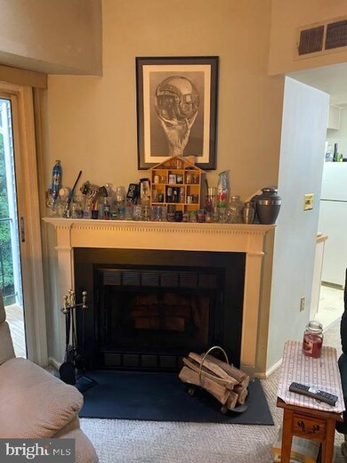 12270 Stevenson Ct unit 12270, Woodbridge, VA 22192 - photo 6