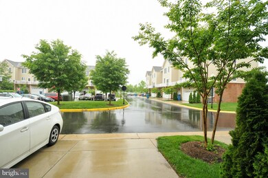 42798 San Sebastian Terrace, Chantilly, VA 20152 - photo 2