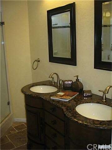 Master vanity