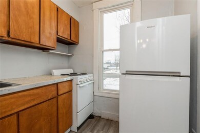 1211 5th Ave SE, Cedar Rapids, IA 52403 - photo 4
