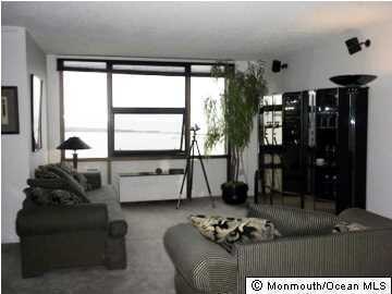 Eastpointe Condominium unit 1007, Highlands, NJ 07732 - photo 4