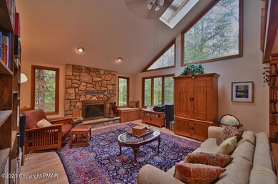 2419 Overlook Ln, Pocono Pines, PA 18350 - photo 7