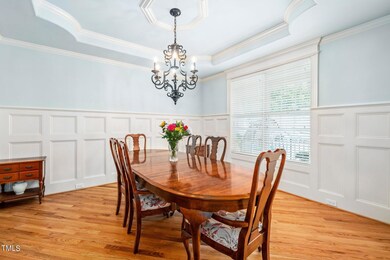 6-web-or-mls-404 Village Loop Dr (12 of