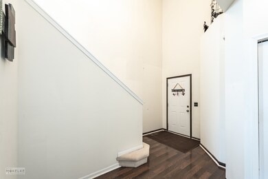 286 Wolverine Dr, Oswego, IL 60543 - photo 6