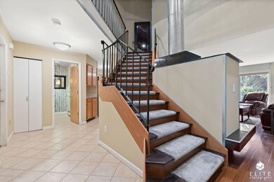Entrance & Stairway