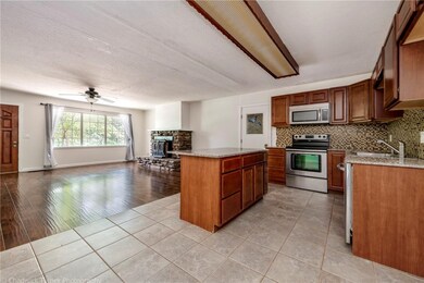 17 Sheneman Dr, Bella Vista, AR 72715 - photo 7