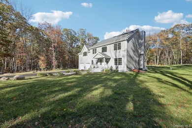 27 Oak Hill Rd, Monroe, NY 10950 - photo 2