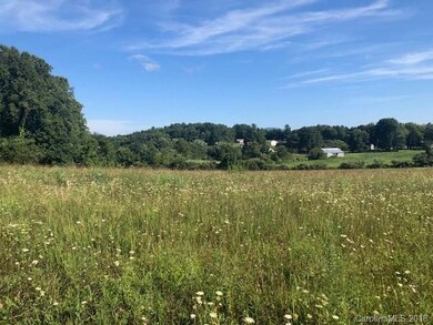 1251 N Allen Rd unit 1, Hendersonville, NC 28792 - photo 2