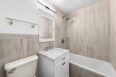 Westview unit LL41, New York, NY 10044 - photo 5