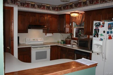 unlisted-address, Freemansburg, PA 18017 - photo 7