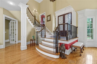 5290 Lower Roswell Rd, Marietta, GA 30068 - photo 3