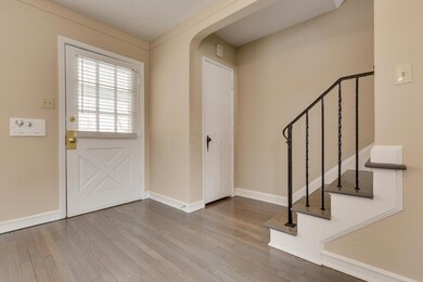 1697NWBlvd-103