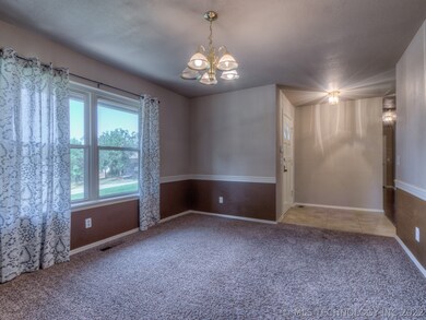 205 Sherlyn Ln, Sapulpa, OK 74066 - photo 4