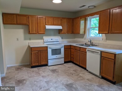 6 Tone Ct, Newark, DE 19713 - photo 3