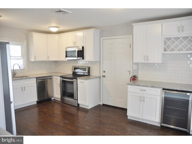 19 Petunia Ln, Willingboro, NJ 08046 - photo 6