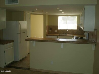 537 E Utopia Rd, Phoenix, AZ 85024 - photo 3