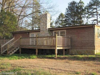 1608 Danny Bell Rd, Asheboro, NC 27205 - photo 2