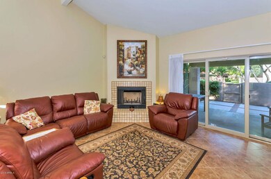 4010 E Lupine Ave-large-007-19-Main Livi