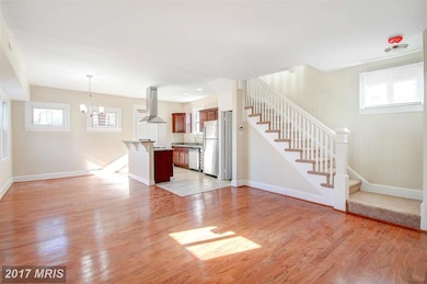 3701 Gelston Dr, Baltimore, MD 21229 - photo 2