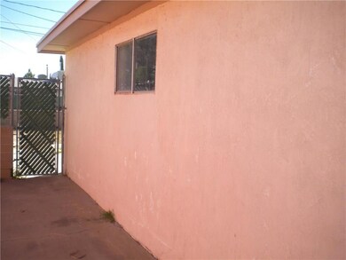 308 Kelvin Ave, El Paso, TX 79915 - photo 2