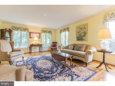 412 Round Hill Rd, Wayne, PA 19087 - photo 3