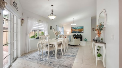 9801 NW 5th Ct, Plantation, FL 33324 - photo 6