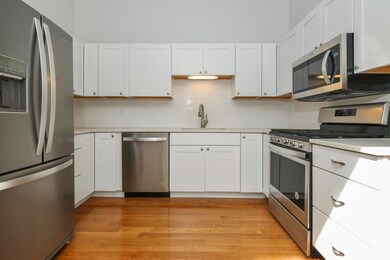 013-photo-kitchen-8385870