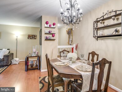 11216 Chestnut Grove Square unit 220, Reston, VA 20190 - photo 6