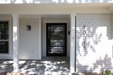 10018 Wickersham Ln, Houston, TX 77042 - photo 3