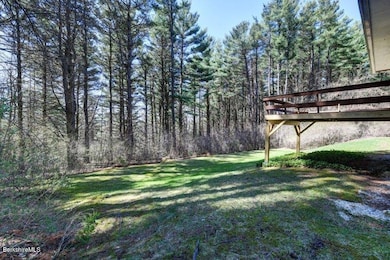 73 Leroi Dr, Pittsfield, MA 01201 - photo 4