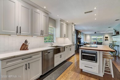 4567 Colonial Ave, Jacksonville, FL 32210 - photo 4