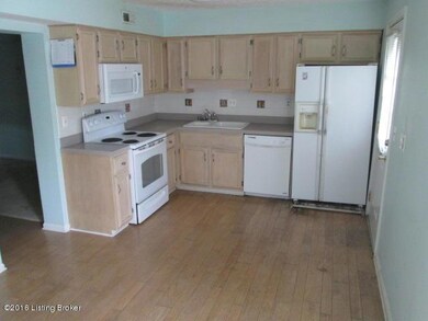 2993 Six Mile Ln, Louisville, KY 40220 - photo 5