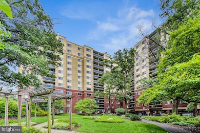 Takoma Overlook Condominium, Takoma Park, MD 20912 - photo 2
