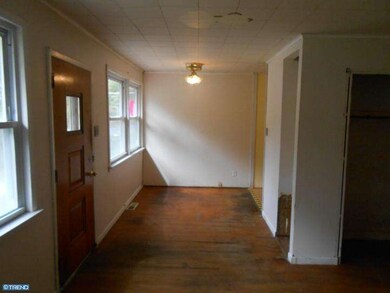 12 N Warwick Rd, Somerdale, NJ 08083 - photo 4