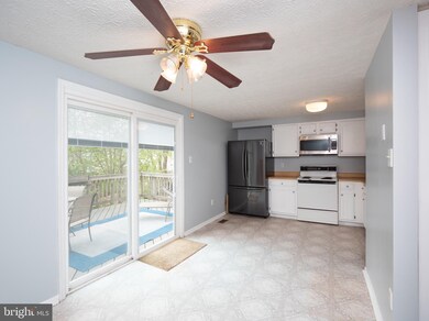 313 Delmar Ct, Abingdon, MD 21009 - photo 7