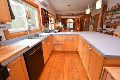 555 Market Hill Rd, Amherst, MA 01002 - photo 6