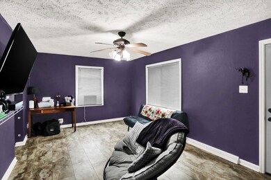 1712 E 25th St, Muncie, IN 47302 - photo 7