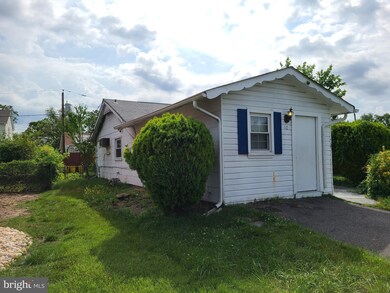 10 Snowdon Ln, Willingboro, NJ 08046 - photo 2