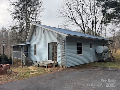 201 Tinsley Rd, Brevard, NC 28712 - photo 2