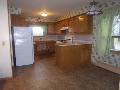 1202 S Superior St, Antigo, WI 54409 - photo 7