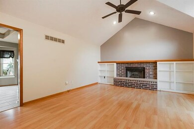 Living Room vaulted ceiling