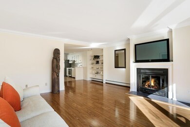 12 Glenville St unit 205, Greenwich, CT 06831 - photo 4