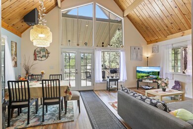 Living Room (1)