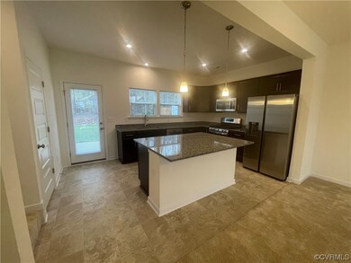 12201 Lightning Bug Loop, Midlothian, VA 23112 - photo 3