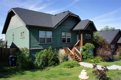 3549 SW Salmon Ave, Redmond, OR 97756 - photo 5