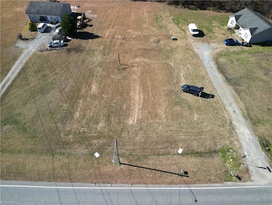 1291 Old Lexington Rd, Winston-Salem, NC 27107 - photo 2