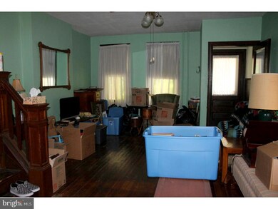 35 Maple Ave, Trenton, NJ 08618 - photo 4